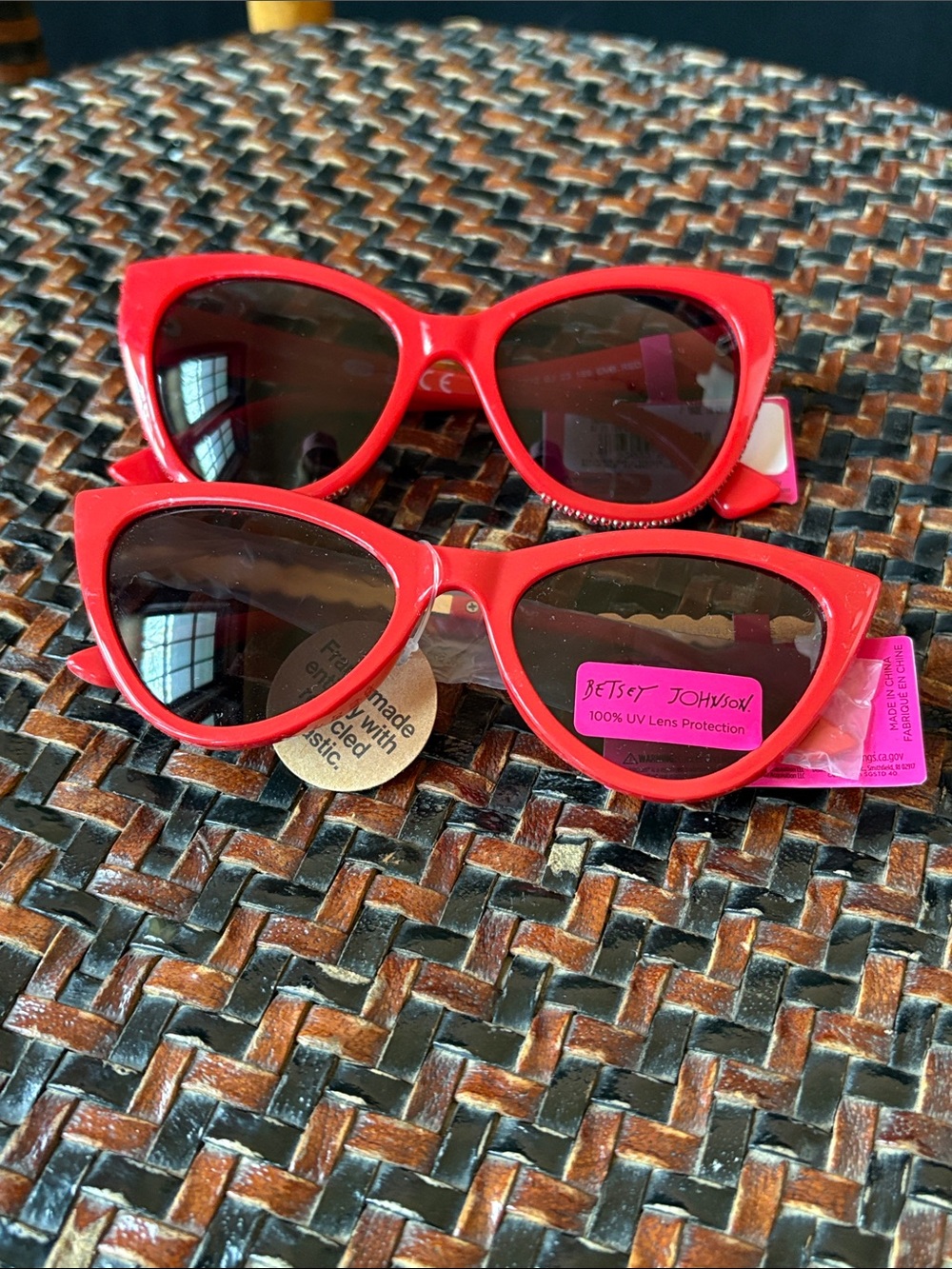 Betsey Johnson Red Cat Eye with Pearl and Red Rhinestone Sunglasses 2 Pair - Picture 7 of 8